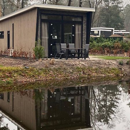 Great Chalet With Air Conditioning, Near Veluwe Hoenderloo Exterior foto